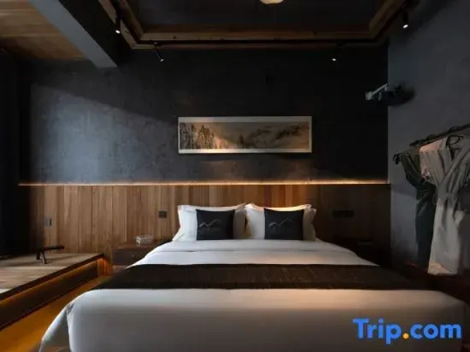 Standard Double room with garden view