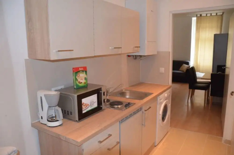 Prater Apartments