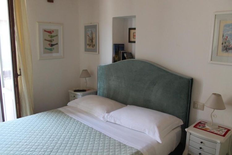 Standard Quadruple room with balcony