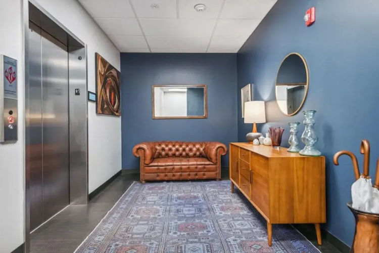 Hazelnut Suite - 204
