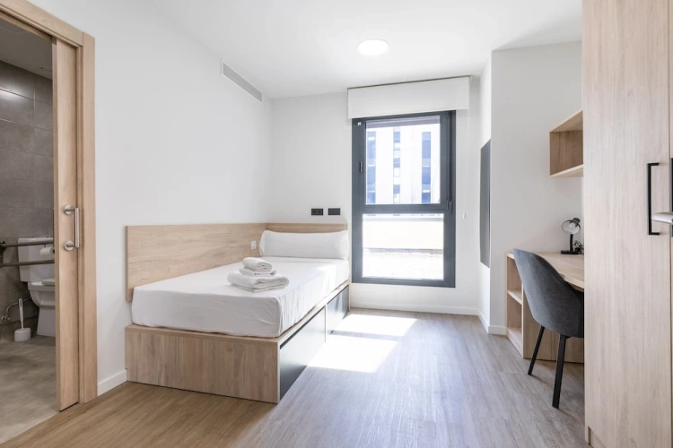 Single Apartment