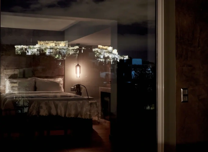 Apartment with city view