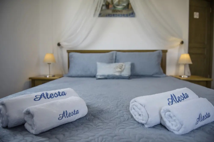Alesta Hotel