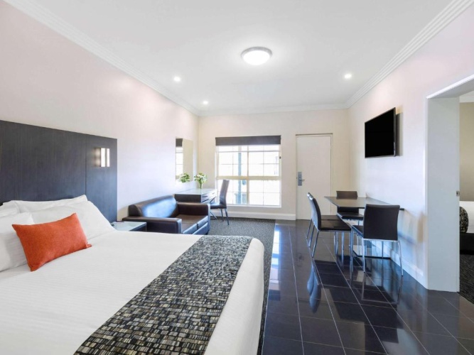 1 Bedroom Apartment