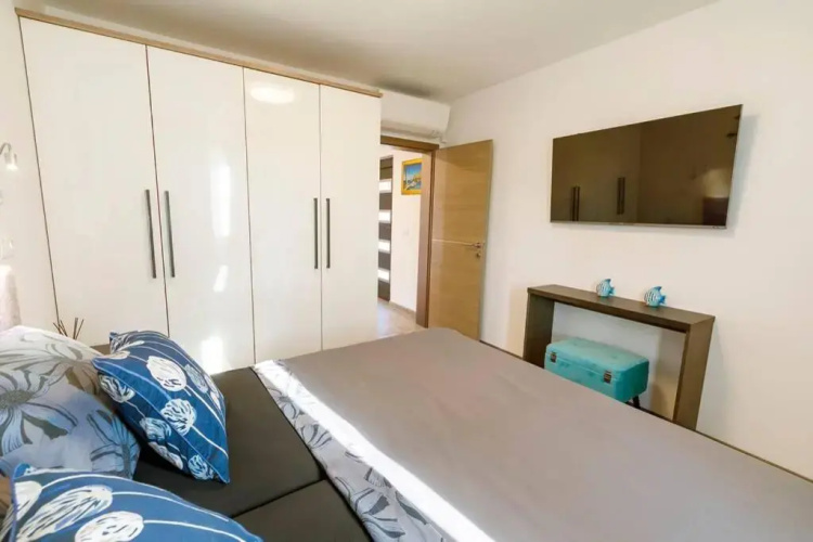 Vacation home Grey house Stocia
