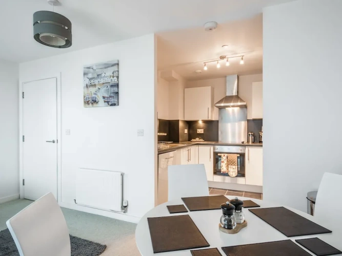 1 Bedroom Apartment