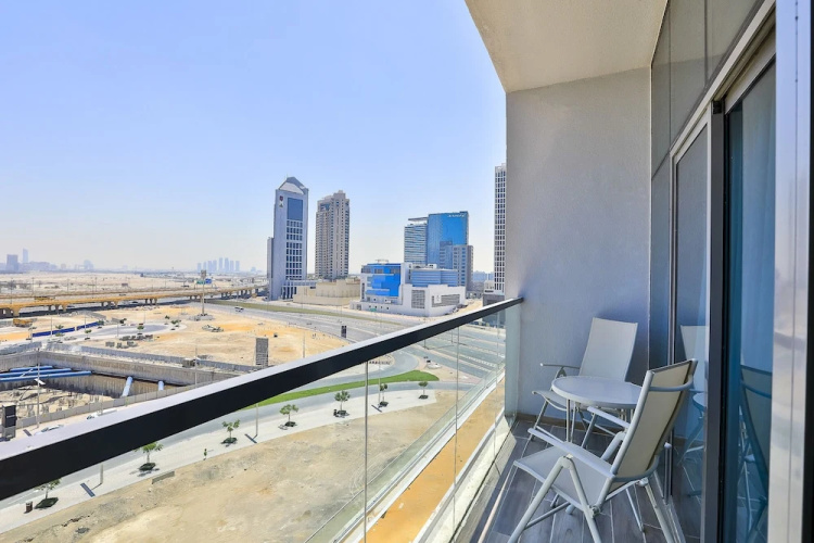 Driven Holiday Homes - Mada Residences