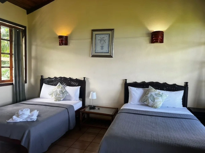 Standard Quadruple room with balcony and with ocean view