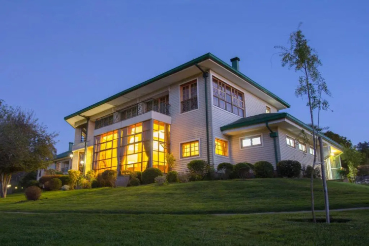 Hotel Y Cabañas Huallilemu Sur- Caja Los Andes - El Quisco