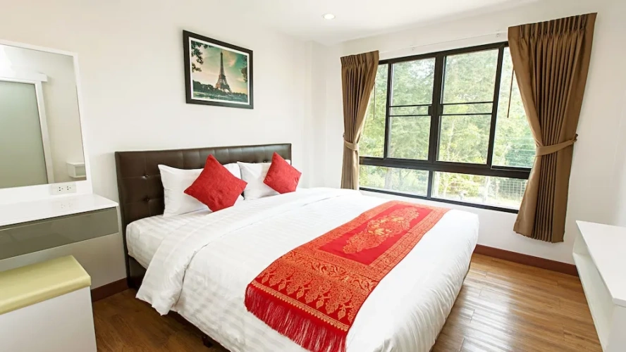 Deluxe room with balcony