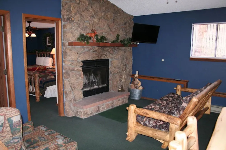 Timber Creek Chalets: 7