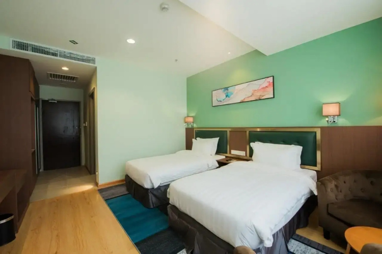 Grand Inhotel Kota Kinabalu - Tuaran