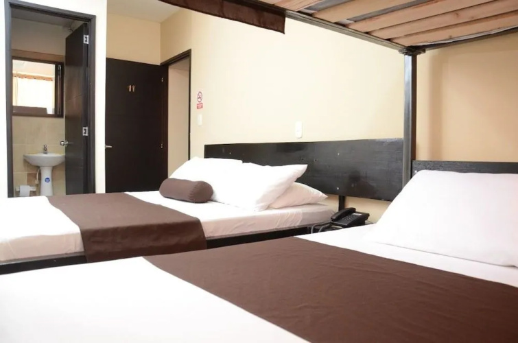 Hotel Bisou