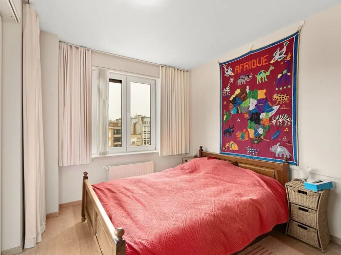 Flat With Terrace & Play Area