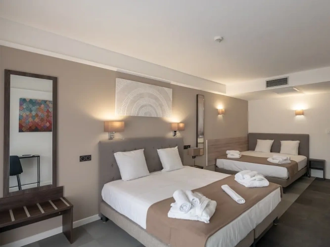 Standard Quadruple room with balcony and with view