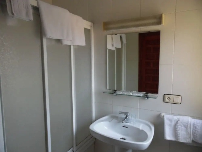 Hostal Arias