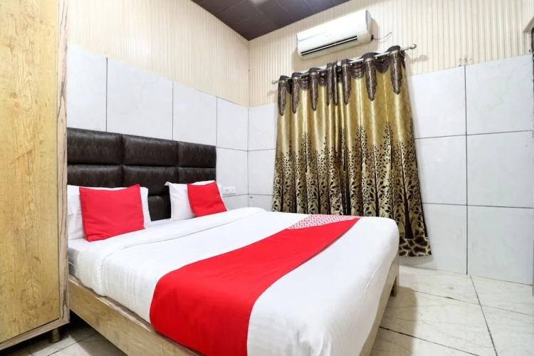 OYO 22559 Mild Inn