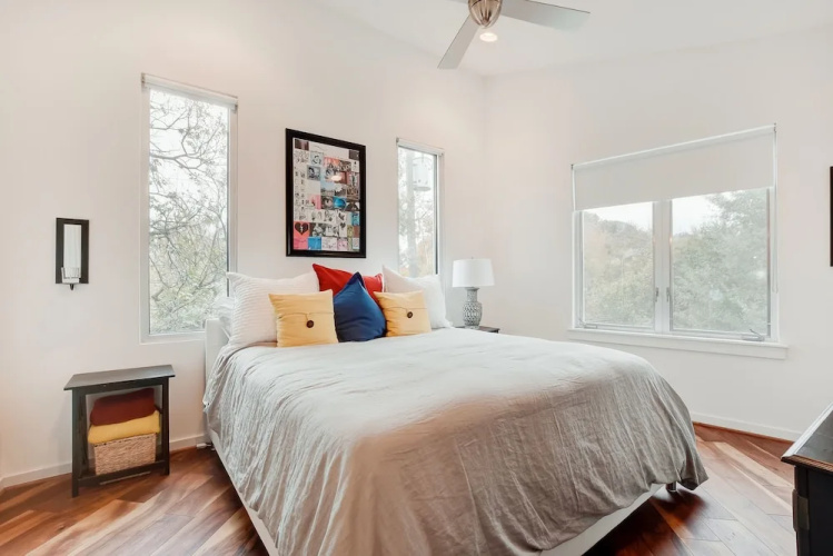 1500 Summit St Townhouse Unit 7