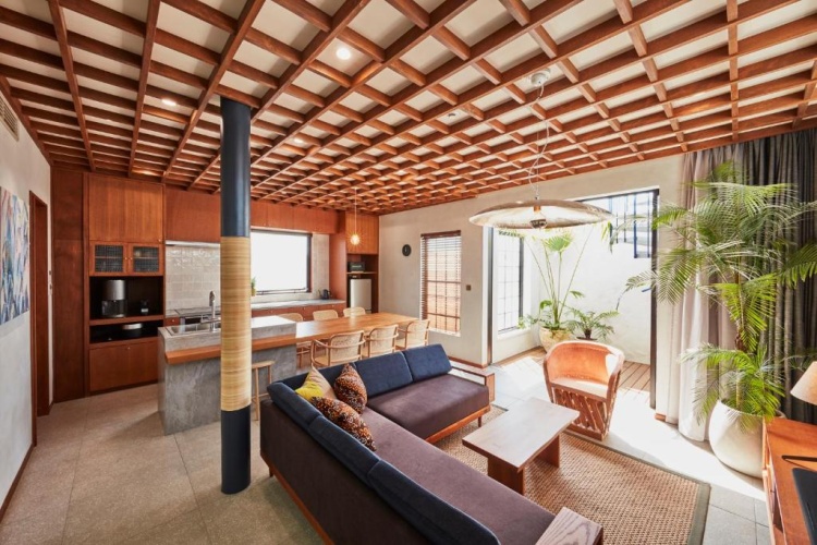 Deluxe Family Suite