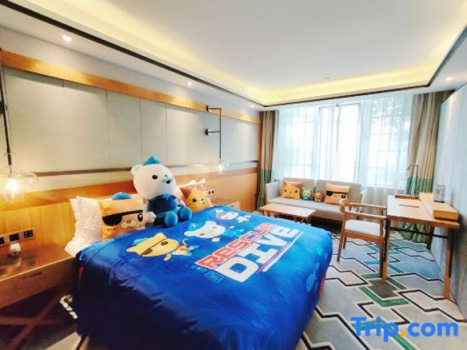 Standard Family room