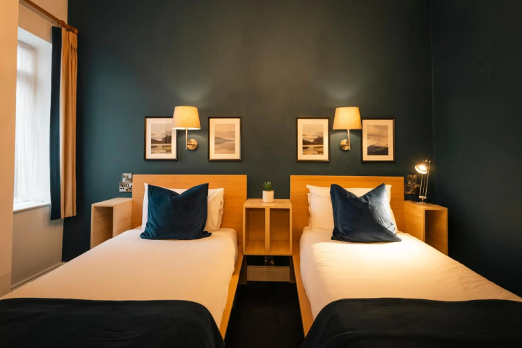 Celtic Lodge Guesthouse - Restaurant & Bar