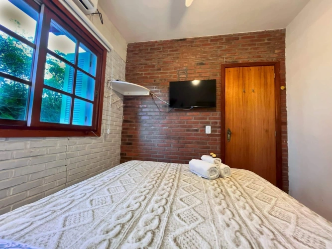 Standard Suite with courtyard view