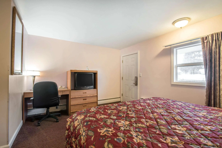 Rodeway Inn Bellows Falls