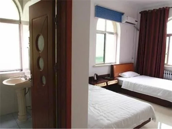 Longtai Star Hotel