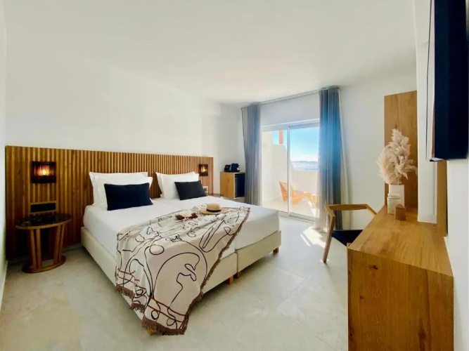 Calistus Mykonos