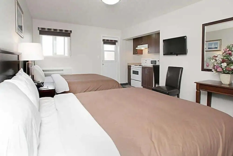 Alberta Inn & Suites