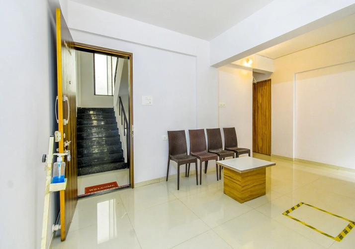 FabHotel Habitat Tingre Nagar