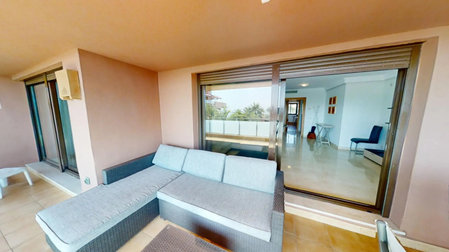29736 - Beachside Apartment