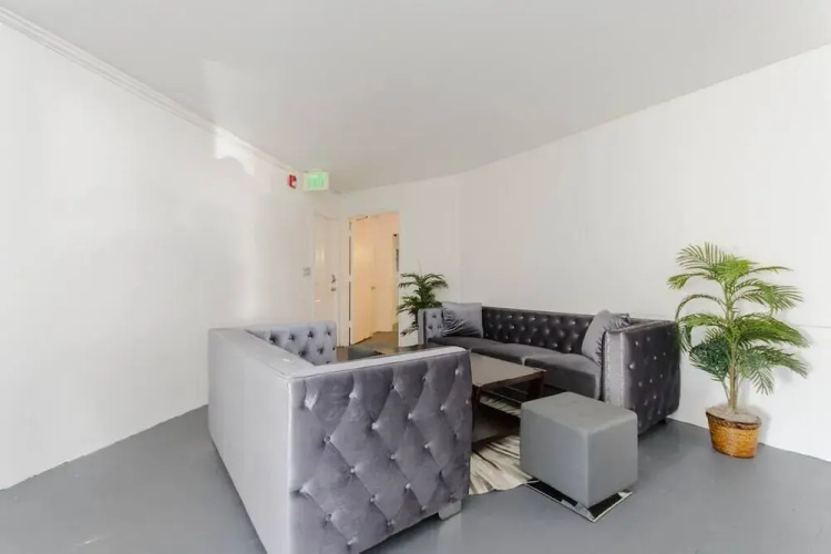 Cabrillo Apartments