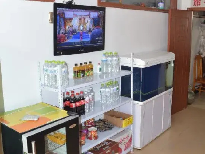 Jingde Hostel