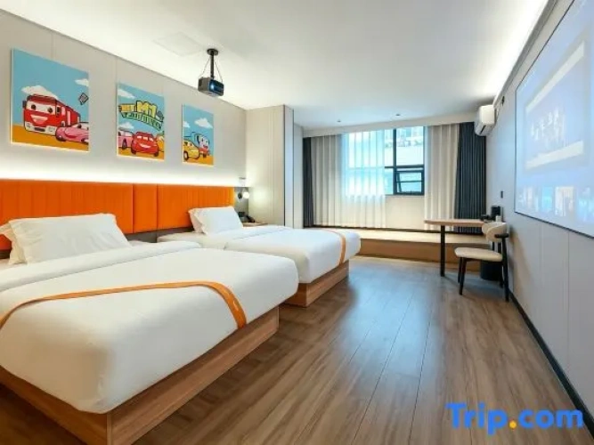 Premium Twin room