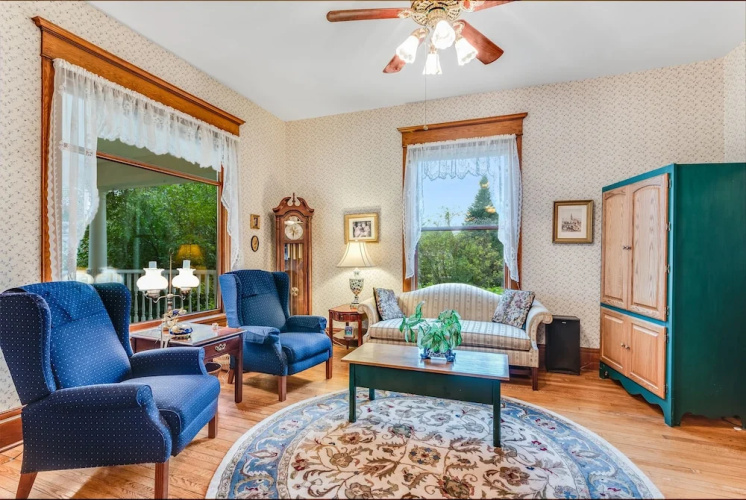 Covington Manor