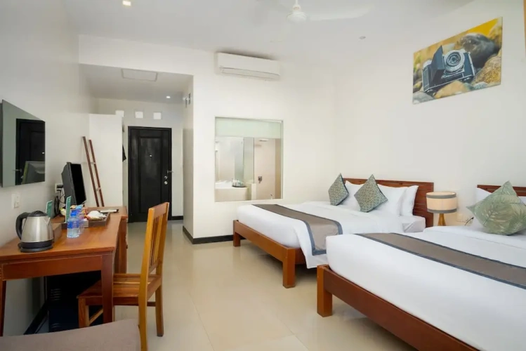 Standard Double room with view