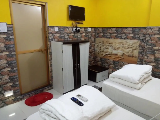 Hotel Bachchan Palace