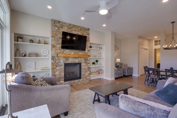 3 Bedrooms Apartment with balcony