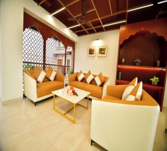 Hotel Aviral Ganga
