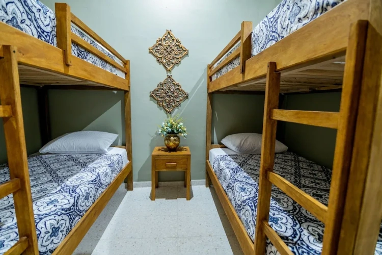 Economy Quadruple room