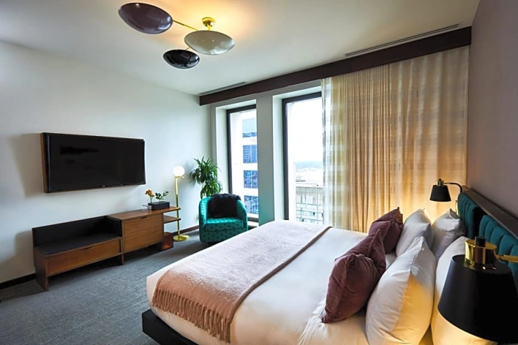 King Double room