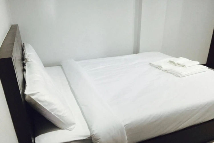 Siriwat Apartment