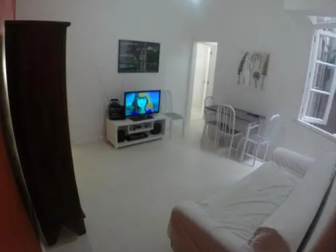 2 Quartos No Coracao Do Leblon Leb12