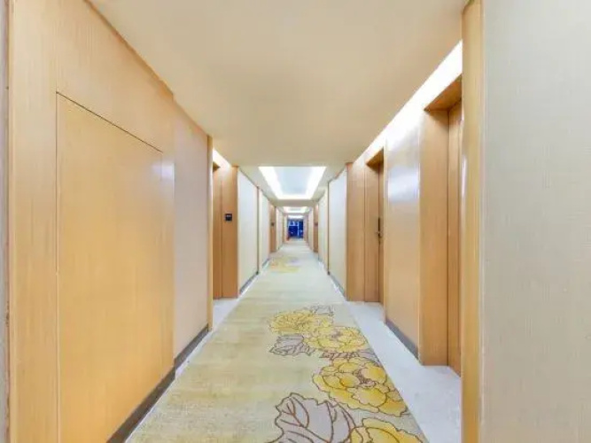 Grand Garden Hotel