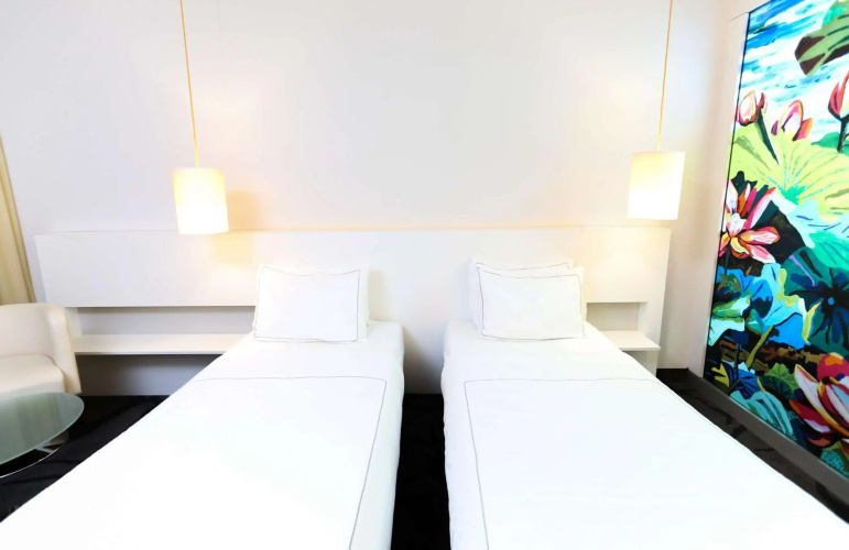art'otel Cologne powered by Radisson Hotels