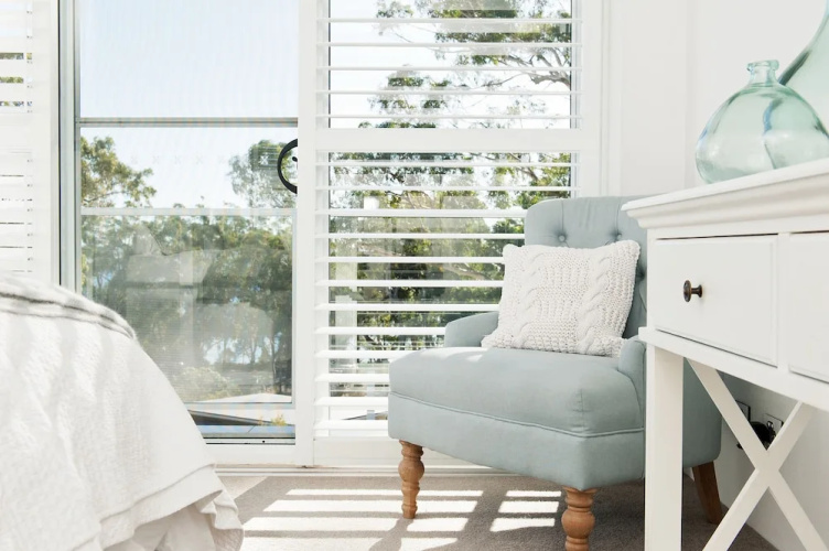 Arabella - Stylish Seaside Sanctuary With Views