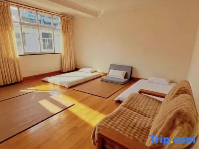 Bed in Dorm (male dorm)