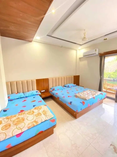 Deluxe Triple room