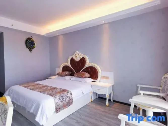 Premier room